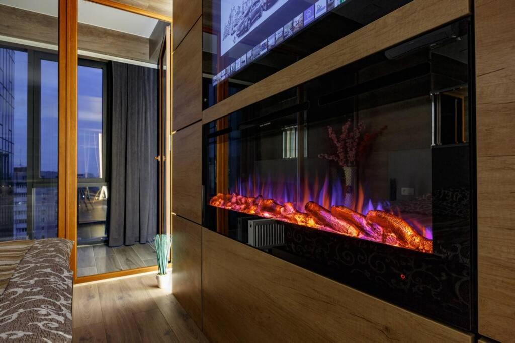 City Center. Panoramic Windows. Fireplace. Chişinău Extérieur photo